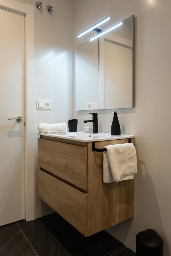 Piso De Diseno Con Vistas A La Ria. Apartment Bilbao Luaran gambar